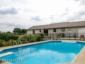 4471 18th St, Dorr, MI 49323 photo 5