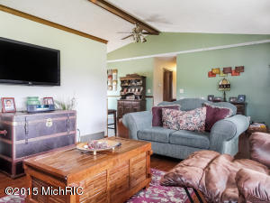 4471 18th St, Dorr, MI 49323 photo 9