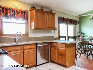 4471 18th St, Dorr, MI 49323 photo 22