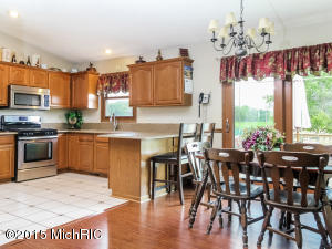4471 18th St, Dorr, MI 49323 photo 12