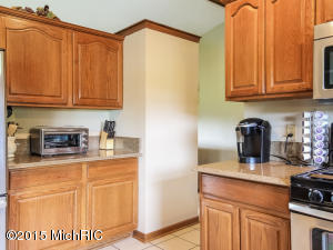 4471 18th St, Dorr, MI 49323 photo 17