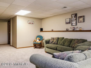 4471 18th St, Dorr, MI 49323 photo 35