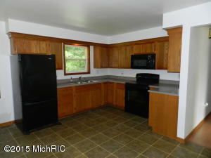 70745 Wayne St, Union, MI 49130 photo 5