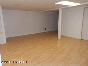 70745 Wayne St, Union, MI 49130 photo 12