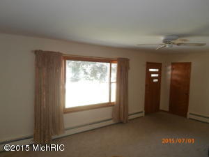 4576 Newell Dr, Reading, MI 49274 photo 6