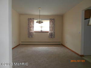 4576 Newell Dr, Reading, MI 49274 photo 5