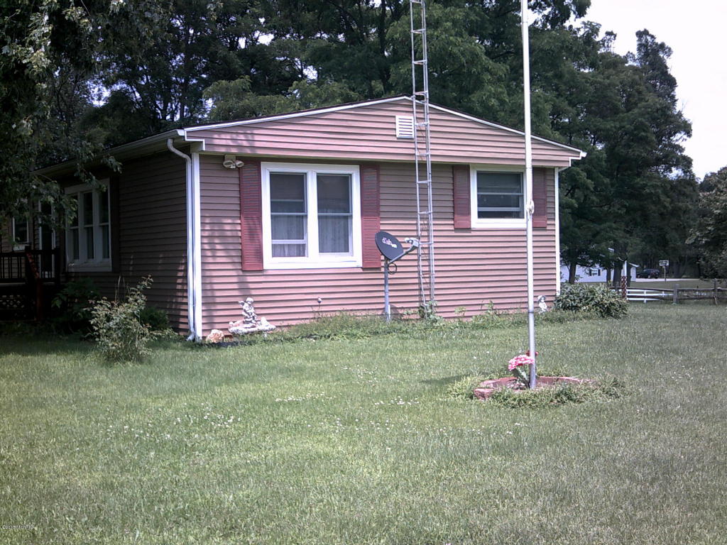3111 Hemlock Rd, Reading, MI 49274 photo 2