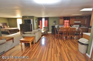 233 S Main St, Three Rivers, MI 49093 photo 10