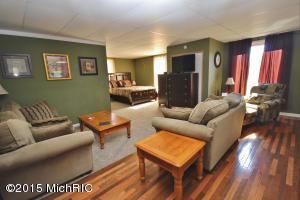 233 S Main St, Three Rivers, MI 49093 photo 11