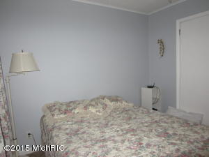 7156 S Walker Rd, Fruitport, MI 49415 photo 8