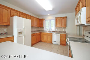2425 Sundance Path, St. Joseph, MI 49085 photo 14