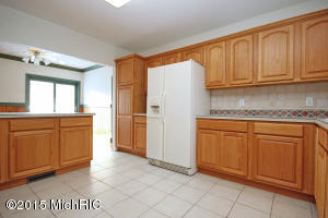 2425 Sundance Path, St. Joseph, MI 49085 photo 16