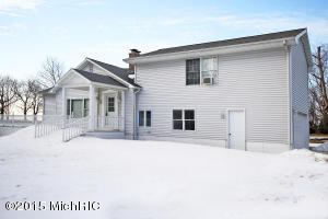 2425 Sundance Path, St. Joseph, MI 49085 photo 5