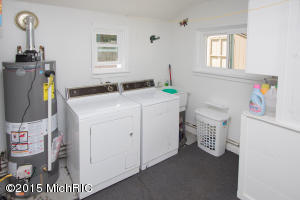 502 Jersey St, Plainwell, MI 49080 photo 10