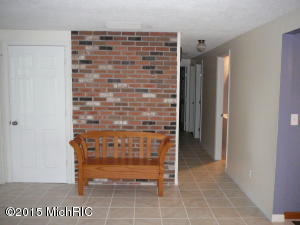 256 Mcmahon Dr, Bronson, MI 49028 photo 8