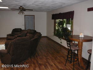 256 Mcmahon Dr, Bronson, MI 49028 photo 14