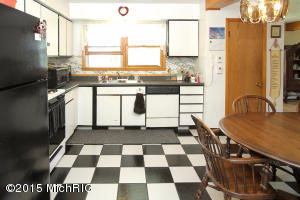 16998 E On Ave, Climax, MI 49034 photo 8
