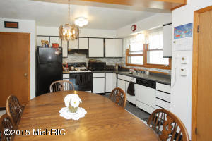 16998 E On Ave, Climax, MI 49034 photo 7