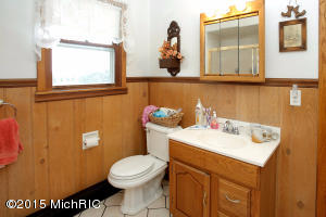 16998 E On Ave, Climax, MI 49034 photo 13
