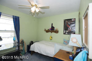 1053 Bloomfield Ave, Plainwell, MI 49080 photo 21