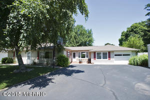 1053 Bloomfield Ave, Plainwell, MI 49080 photo 36