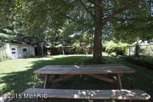 1053 Bloomfield Ave, Plainwell, MI 49080 photo 29