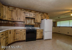 902 Herbert St, Niles, MI 49120 photo 6