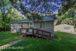 902 Herbert St, Niles, MI 49120 photo 1
