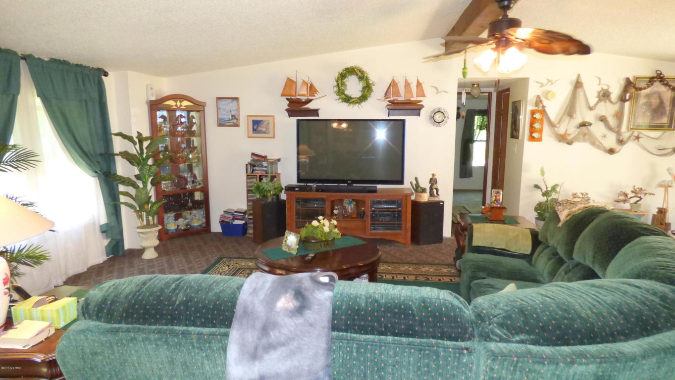 3973 E River Rd, Buchanan, MI 49107 photo 25