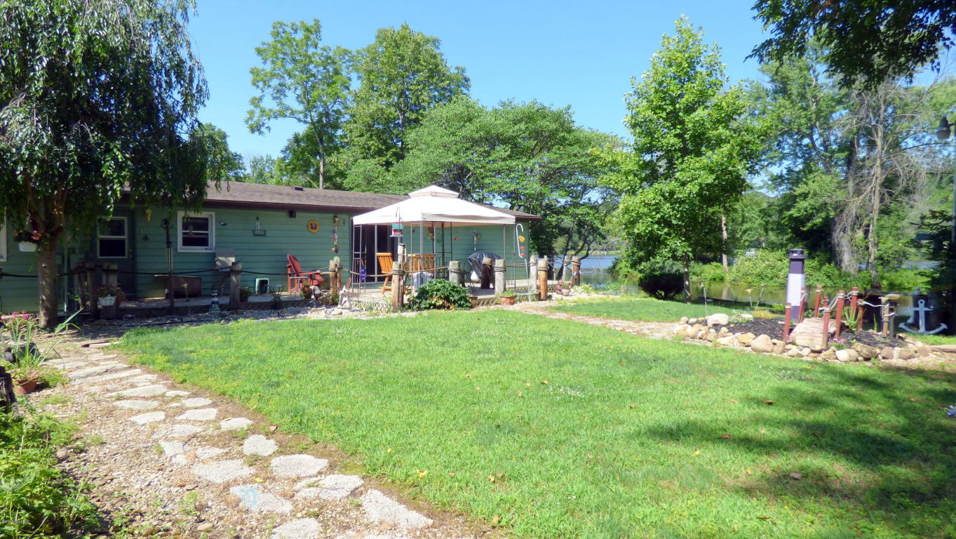 3973 E River Rd, Buchanan, MI 49107 photo 2