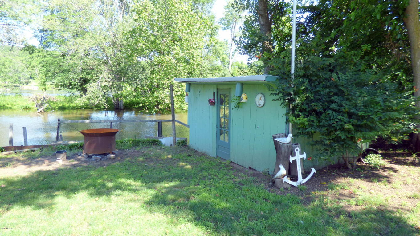 3973 E River Rd, Buchanan, MI 49107 photo 15