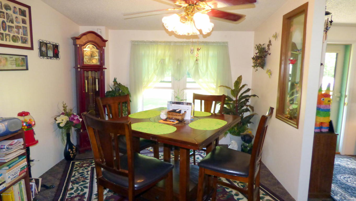 3973 E River Rd, Buchanan, MI 49107 photo 27