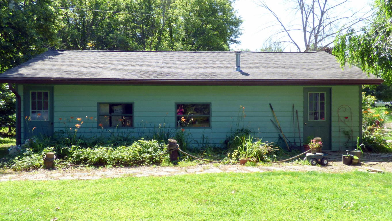 3973 E River Rd, Buchanan, MI 49107 photo 13