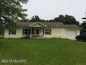 5755 E Buffalo Rd, Buchanan, MI 49107 photo 1