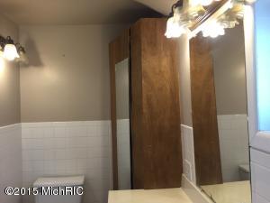 608 Clinton St, Marshall, MI 49068 photo 10