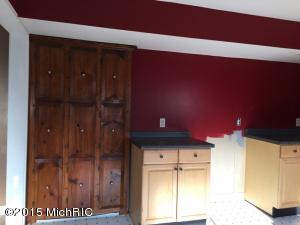 608 Clinton St, Marshall, MI 49068 photo 5