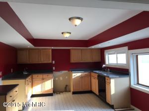 608 Clinton St, Marshall, MI 49068 photo 6