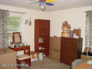 4320 E 82nd St, Newaygo, MI 49337 photo 8