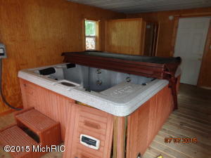 744 E Michigan Ave, Marshall, MI 49068 photo 16