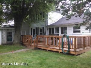 221 E Grant St, Plainwell, MI 49080 photo 6
