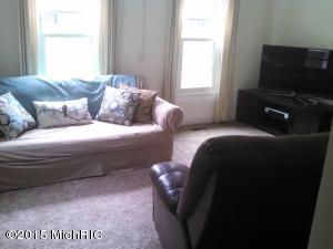 221 E Grant St, Plainwell, MI 49080 photo 5