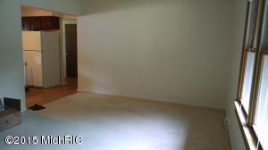 949 Maple Hl, Ada, MI 49301 photo 4