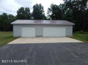 9394 E 36th St, Newaygo, MI 49337 photo 8