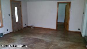 4393 E 8th St, White Cloud, MI 49349 photo 8