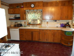 5948 E Hansen Rd, Custer, MI 49405 photo 6
