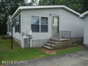 1749 S Riverview, White Cloud, MI 49349 photo 2