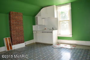 381 Second St, Manistee, MI 49660 photo 31