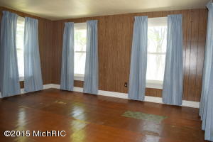 381 Second St, Manistee, MI 49660 photo 39