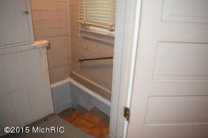 381 Second St, Manistee, MI 49660 photo 20