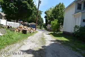 381 Second St, Manistee, MI 49660 photo 52
